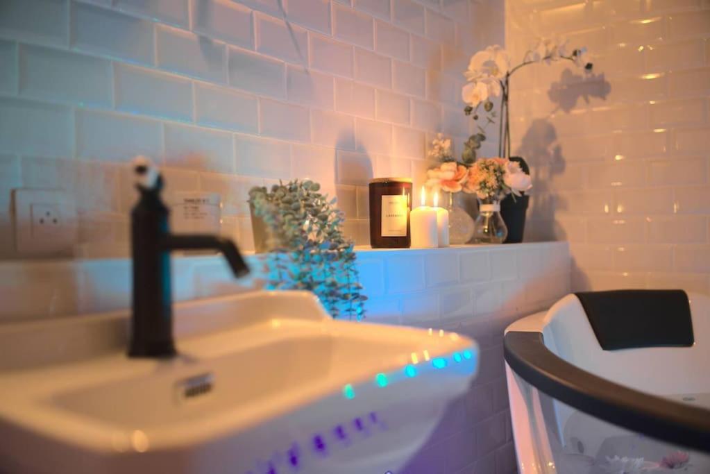 Luxury Room Jacuzzi Centre Ville Haut De Gamme Mulhouse Bagian luar foto